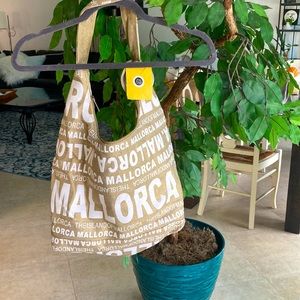 NWT Robin Ruth Mallorca Large Bag Lined and Lightweight Perfect For Travel